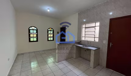 Casa à venda no bairro do Poiares em Caraguatatuba, SP - Oportunidade imperdível!