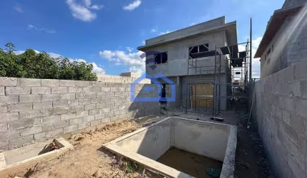 Sobrado novo com 2 suítes e piscina, à venda no bairro do Golfinho em Caraguatatuba, SP - previsão