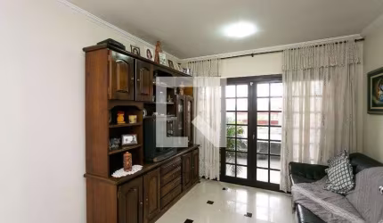 Casa à Venda - Jardim Monte Kemel, 2 Quartos,  120 m2