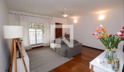 Casa à Venda - Veleiros, 2 Quartos,  150 m2