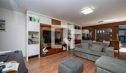 Casa à Venda - Vila Mascote, 2 Quartos,  200 m2