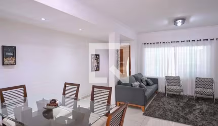 Casa à Venda - Jardim Santa Emília, 3 Quartos,  120 m2