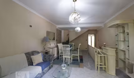 Casa à Venda - Tatuapé, 2 Quartos,  180 m2