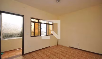 Casa à Venda - Vila Ede, 7 Quartos,  208 m2