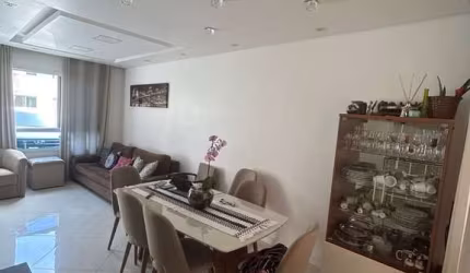 Casa em condomínio 3 dormitórios   sendo 1 suite 2 vagas