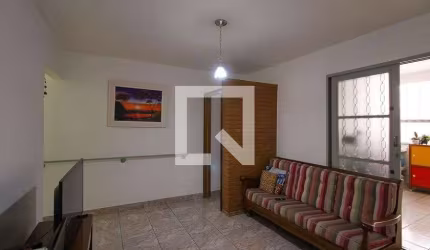 Casa à Venda - Jardim Teresa, 3 Quartos,  150 m2