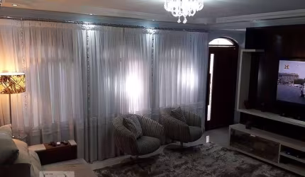 Casa à Venda - Vila Carrão, 3 Quartos,  280 m2