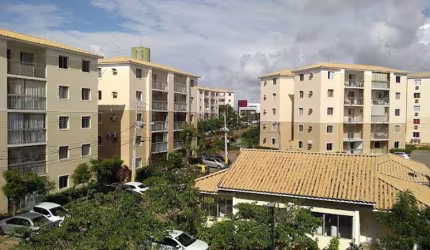 Apartamento com 3 quartos para alugar na Rua Ministro Antônio Carlos Magalhães, Buraquinho, Lauro de Freitas, 57 m2 por R$ 3.600