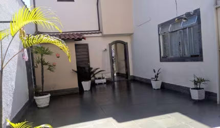 Casa com 2 dormitórios à venda, 140 m² por R$ 750.000,00 - Jardim Belvedere - Volta Redonda/RJ