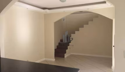 Excelente casa à venda por R$ 750.000 - Vale do Sol - Pinheiral/RJ