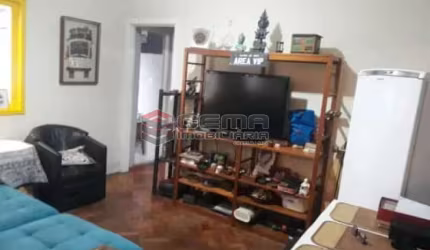 Apartamento com 2 quartos à venda na Rua das Laranjeiras, Laranjeiras, Rio de Janeiro, 75 m2 por R$ 550.000
