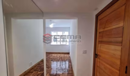 Apartamento com 2 quartos à venda na Rua das Laranjeiras, Laranjeiras, Rio de Janeiro, 70 m2 por R$ 699.900
