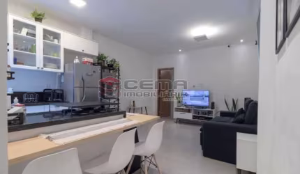 Apartamento com 2 quartos à venda na Rua Álvaro Ramos, Botafogo, Rio de Janeiro, 73 m2 por R$ 529.000