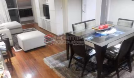 Apartamento com 3 quartos à venda na Rua da Matriz, Botafogo, Rio de Janeiro, 124 m2 por R$ 1.100.000