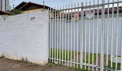 Casa com ponto comercial para venda,  Jardim Cuiabá, Cuiabá - CA5279