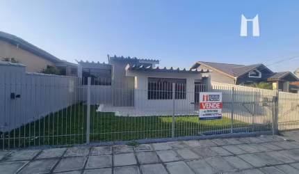 Sobrado com 3 dormitórios à venda, 151 m² por R$ 790.000,00 - Centro - Campo Largo/PR