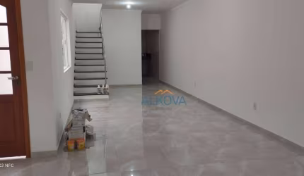 Sobrado à venda, 170 m² por R$ 850.000,00 - Jardim Satélite - São José dos Campos/SP