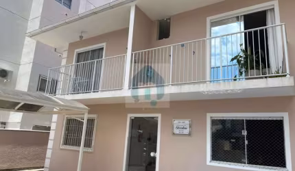 Apartamento 2 quartos, Mobiliado e 2 vagas de garagem, Bairro Pagani! - AP600-286