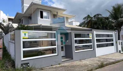 Casa, 3 dormitorios, 1 suite, 3 banheiros, Pedra Branca, Palhoça/SC - CA391-574