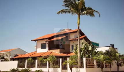Casa com 186M² privativos na Praia da Pinheira em Palhoça/SC - CA210-170