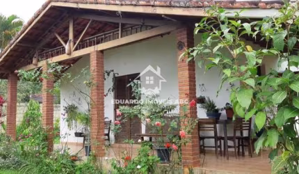 REF 5689- Ótima localização- Jardim Alvorada - Jacareí