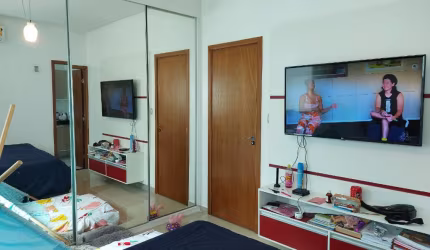 CASA DUPLEX COM PISCINA ÁGUAS CLARAS.