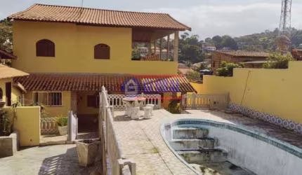 Casa com 6 quartos à venda na Rua Cinco, Flamengo, Maricá por R$ 460.000