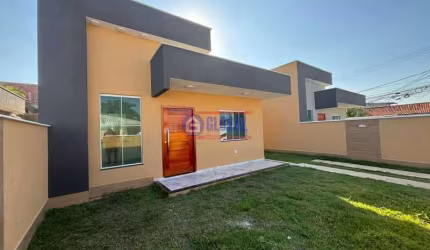 Casa com 2 quartos à venda na Rua Victor Frederico Kastrup, Cordeirinho, Maricá, 71 m2 por R$ 420.000