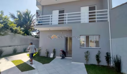 Sobrado com 3 quartos, Balneário Tupy, Itanhaém - R$ 430 mil, Cod: 1266