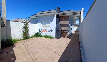 Casa com 2 dorms, Jardim Regina, Itanhaém - R$ 320 mil, Cod: 1324