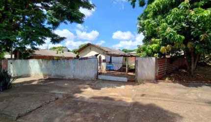 Terreno à venda em Maringá, Parque Hortência, com 333 m²