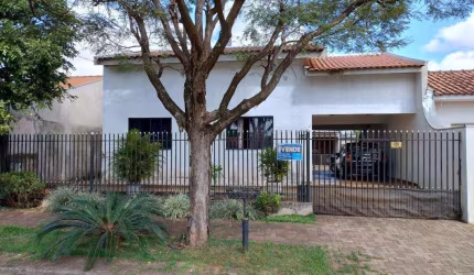 Venda | Casa com 110 m², 3 dormitório(s), 4 vaga(s). Parque Hortência, Maringá