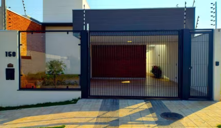 Casa à venda em Maringá, Jardim Munique, com 3 quartos, com 127 m²