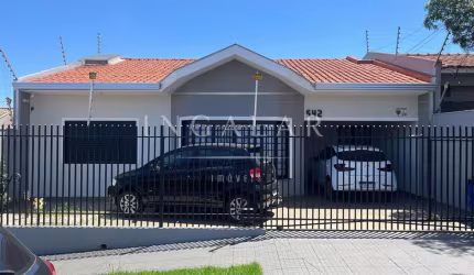 Casa para Venda em Maringá, Jardim Maravilha, 3 dormitórios, 1 suíte, 2 banheiros, 2 vagas