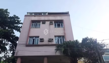 Apartamento com 2 quartos à venda na Rua Nigéria, Méier, Rio de Janeiro, 54 m2 por R$ 160.000