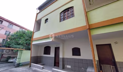 Casa em condomínio fechado com 2 quartos à venda na Rua Padre Ildefonso Penalba, Méier, Rio de Janeiro, 132 m2 por R$ 350.000