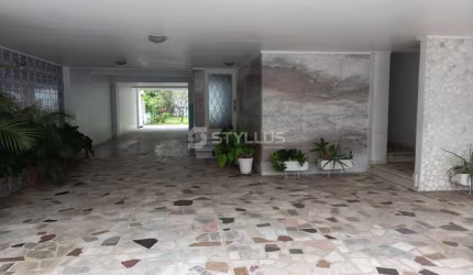 Casa com 3 quartos à venda na Rua Ferreira de Andrade, Cachambi, Rio de Janeiro, 344 m2 por R$ 950.000