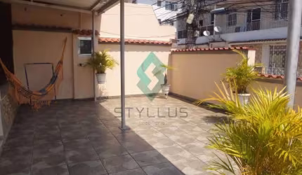 Casa em condomínio fechado com 3 quartos à venda na Rua Júlio Borges, Higienópolis, Rio de Janeiro, 218 m2 por R$ 560.000