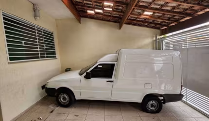 Venda | Sobrado com 190m², 3 dormitórios, 1 suíte, churrasqueira, 3 vagas, Monjolo
