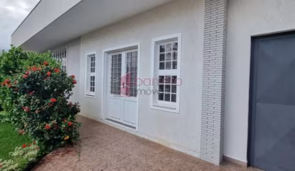 BELA CASA TÉRREA À VENDA E LOCAÇÃO NA VILA PROGRESSO EM JUNDIAÍ/SP