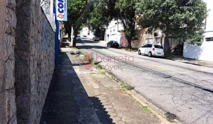 CASA À VENDA COM EXCELENTE LOCALIZAÇÃO - VILA MUNICIPAL - JUNDIAÍ