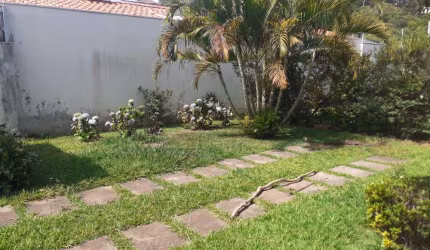 EXCELENTE CASA PARA LOCAÇÃO RESIDENCIAL OU COMERCIAL NO BAIRRO PARQUE DO COLÉGIO EM JUNDIAÍ/SP