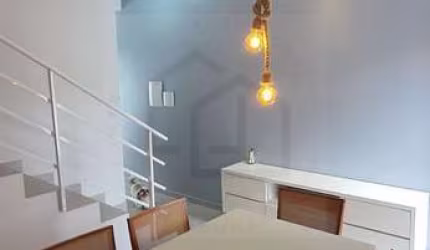 SOBRADO DE 76M² SEMI MOBILIADO COM DOIS DORMITÓRIOS