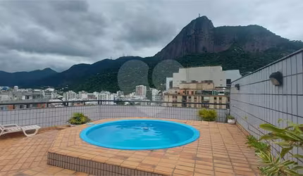 Cobertura com 4 quartos à venda em Lagoa - RJ