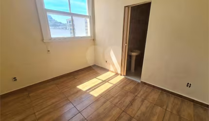 Apartamento com 1 quartos à venda em Catete - RJ