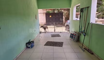 CHÁCARA A VENDA EM PARELHEIROS ÓTIMA LOCALIZAÇÃO