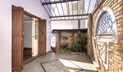 Casa com 4 quartos à venda na Rua Silveiro, 1340, Menino Deus, Porto Alegre por R$ 1.200.000