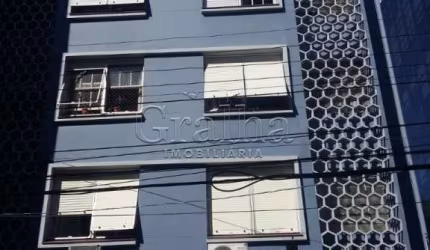 Apartamento com 3 quartos à venda na Travessa Miranda e Castro, 65, Santana, Porto Alegre por R$ 320.000