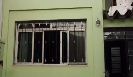 LINDO SOBRADO À VENDA PRONTO PARA MORAR!!!