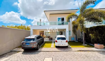 Casa  duplex em condomínio com 3 suítes no José de Alencar